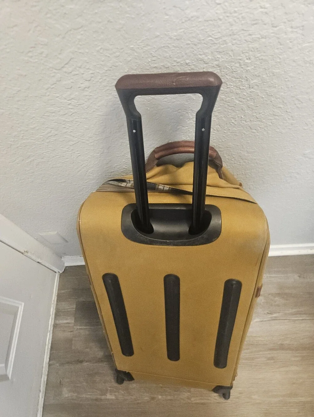 Bob Timberlake Large Tan Canvas Leather Duffle Luggage